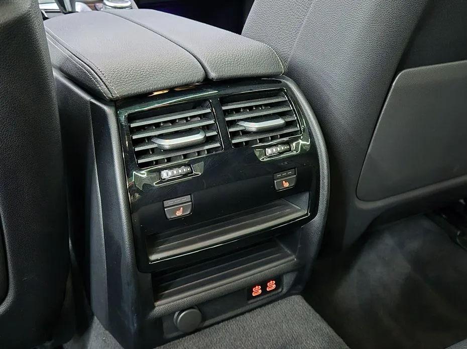 BMW 520i, 2022