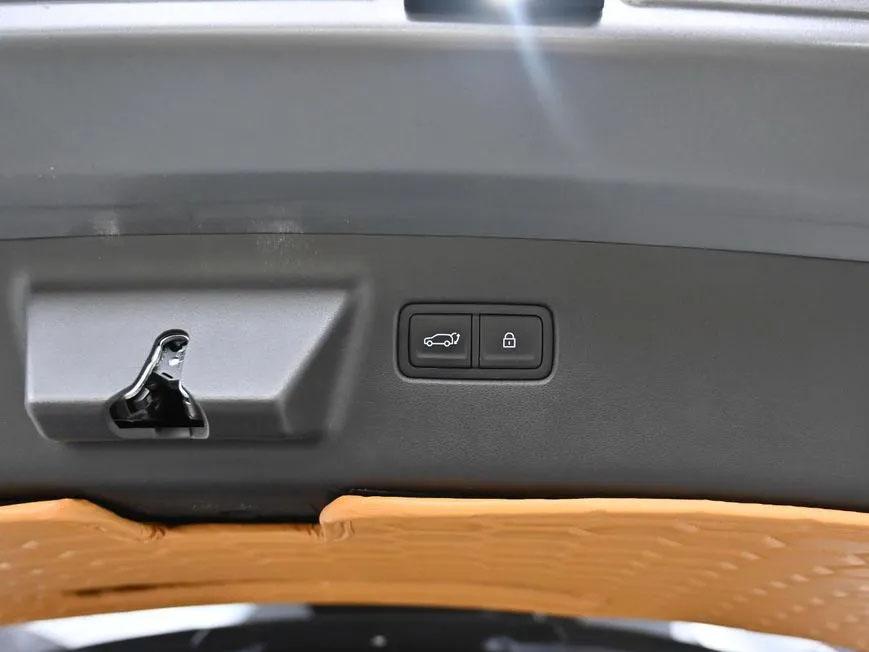 Hyundai Santa Fe, 2023