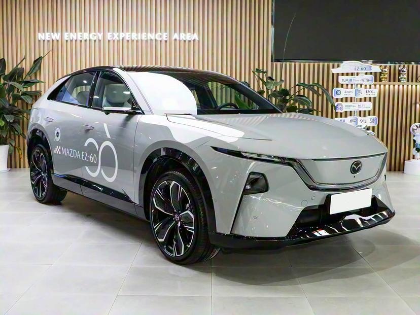 Купить Mazda EZ-60 2025 года с пробегом бу