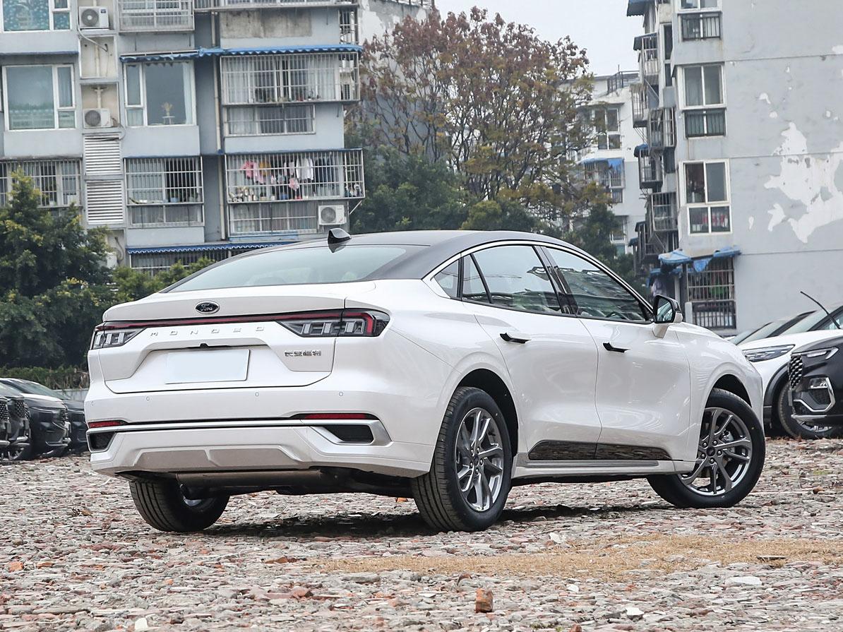 Ford Mondeo, 2025