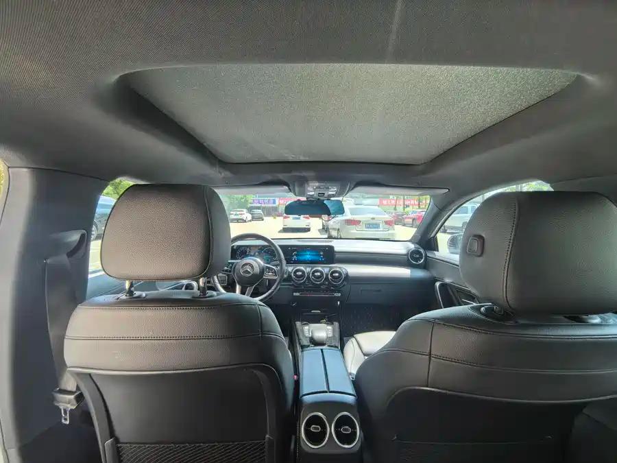 Mercedes-Benz A180L, 2021