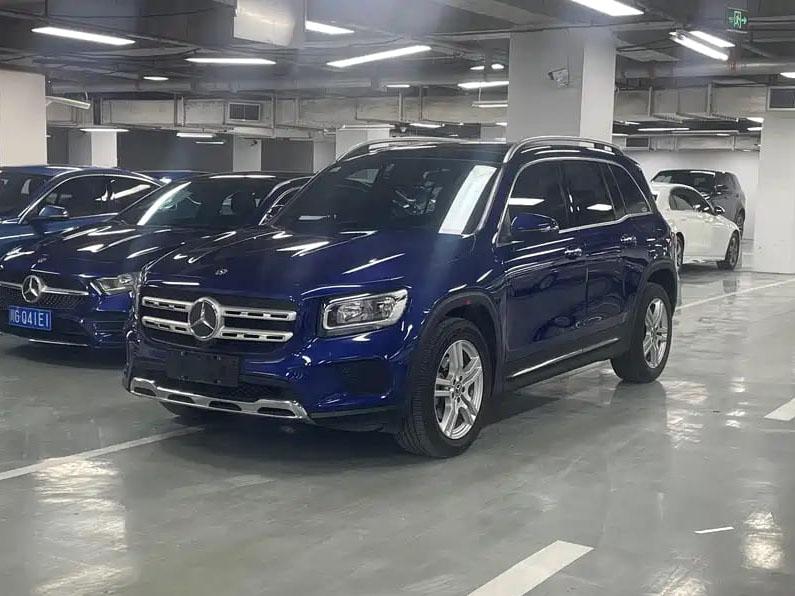Mercedes-Benz GLB180, 2021