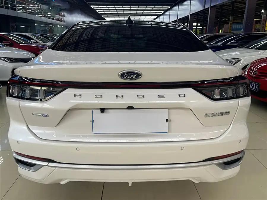 Ford Mondeo, 2021