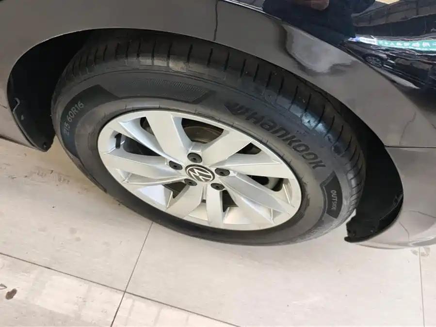 Volkswagen Passat, 2022