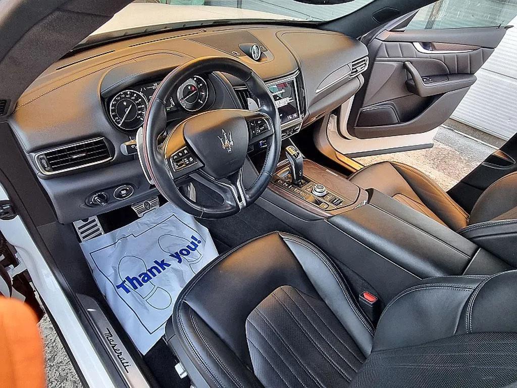 Maserati Levante, 2022