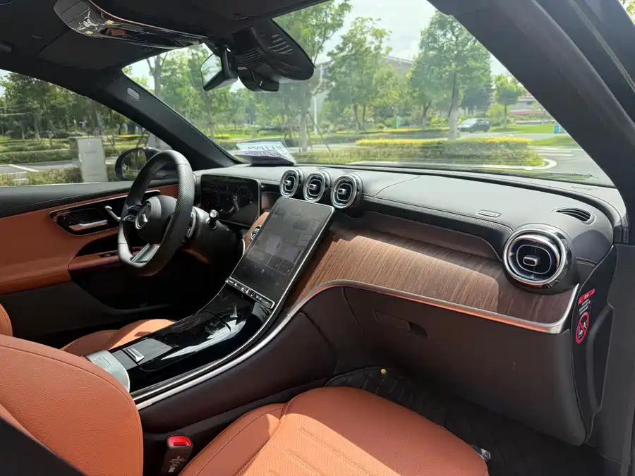 Mercedes-Benz GLC300L, 2024