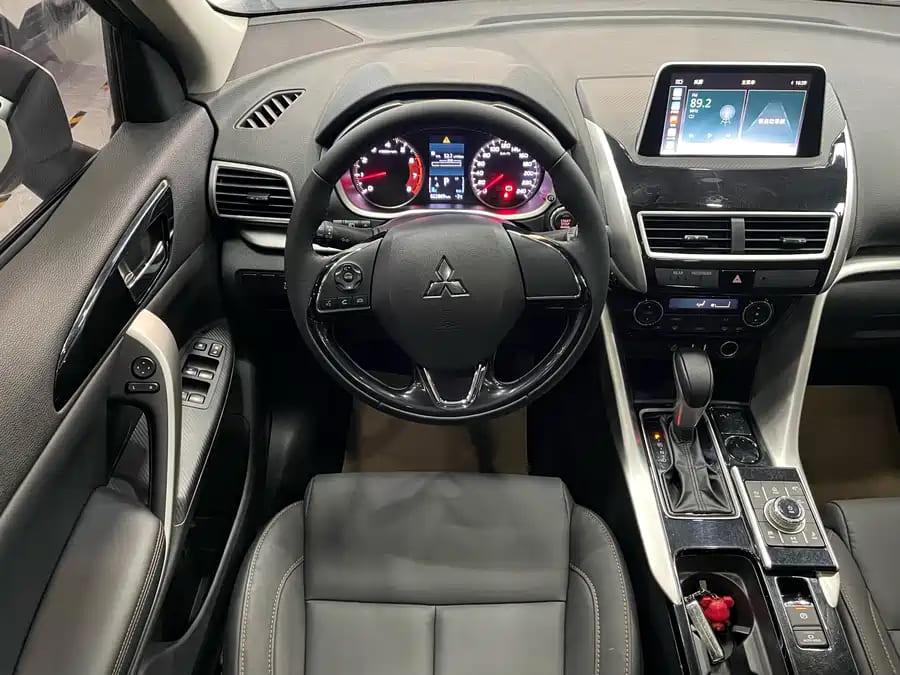 Mitsubishi Eclipse Cross, 2021