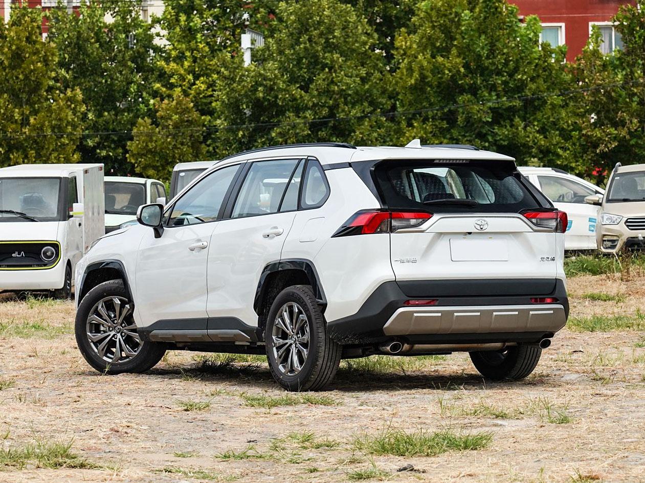 Toyota RAV4, 2025