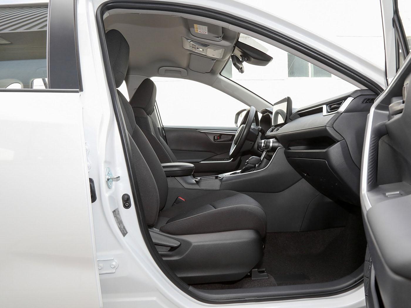 Toyota RAV4, 2025