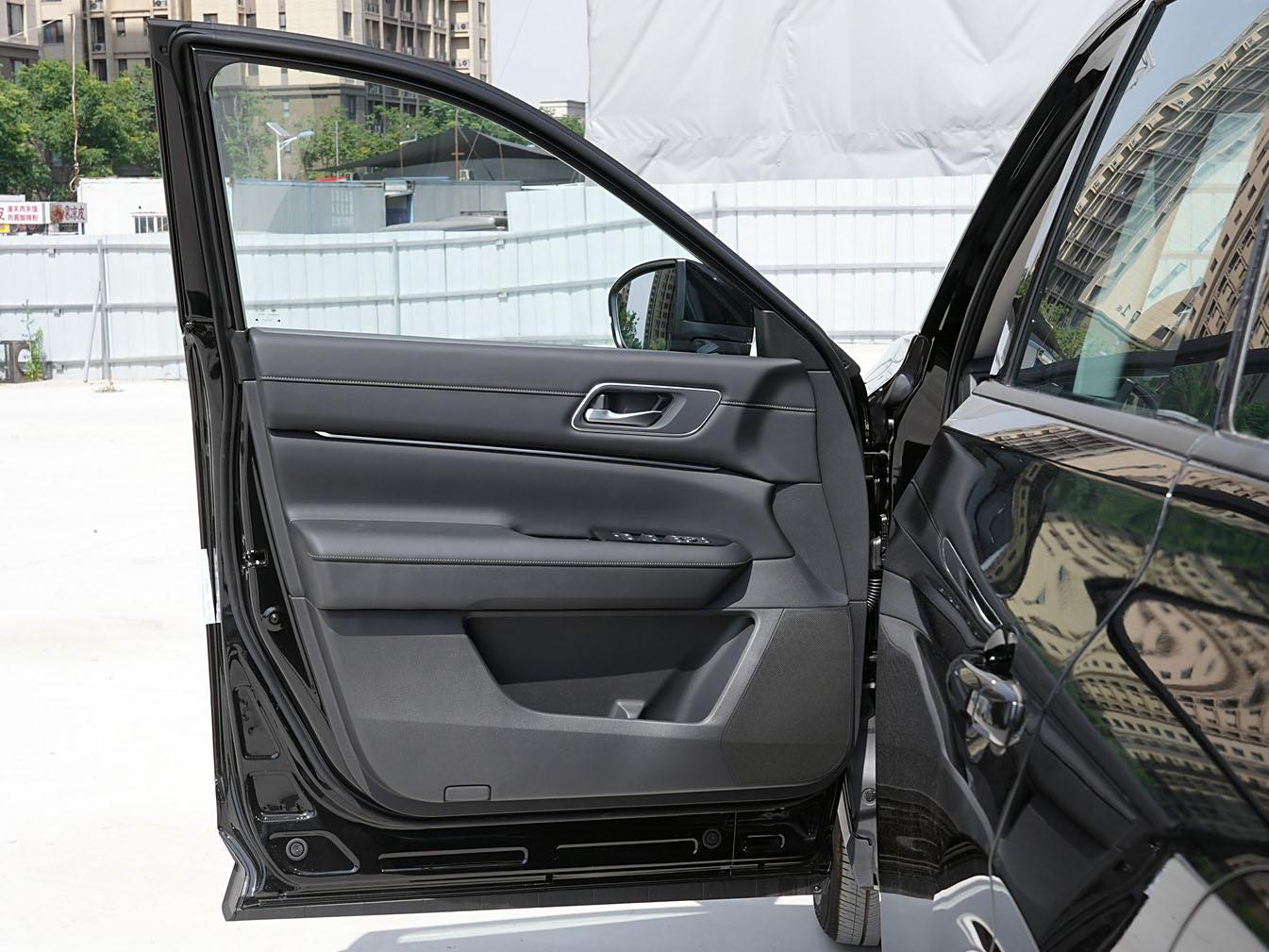 Nissan Pathfinder, 2025