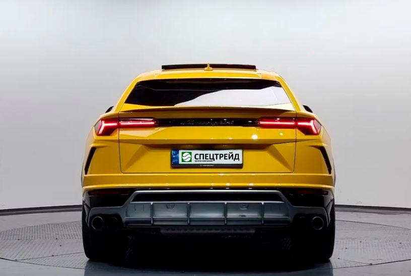 Lamborghini Urus, 2021
