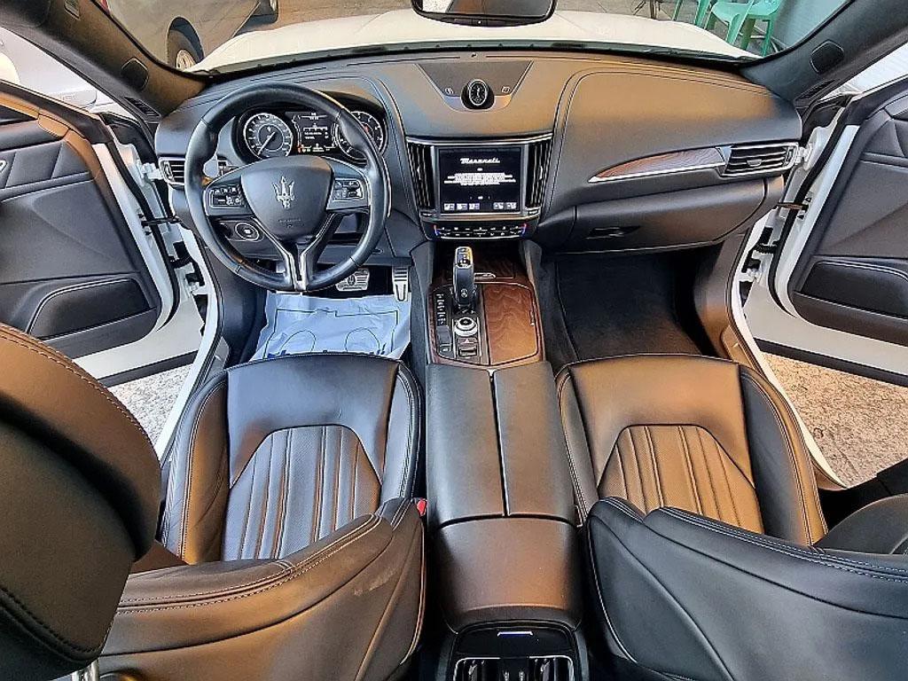 Maserati Levante, 2022