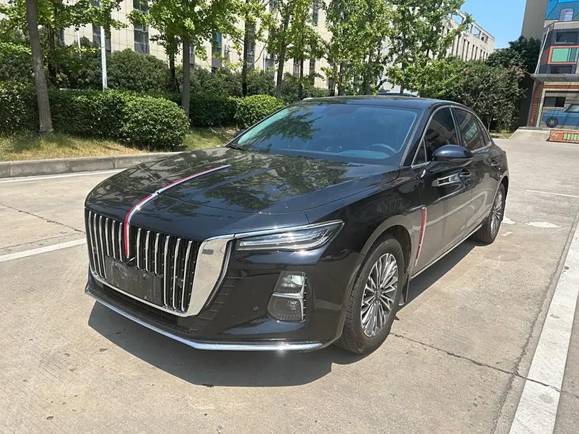 Купить Hongqi H5 2023 года с пробегом новый
