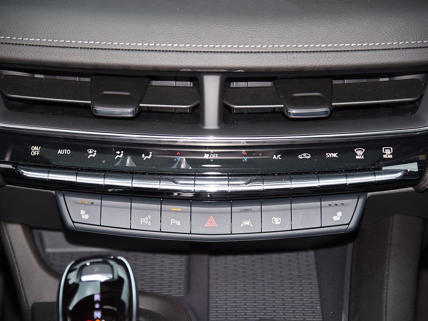 Cadillac CT5, 2025