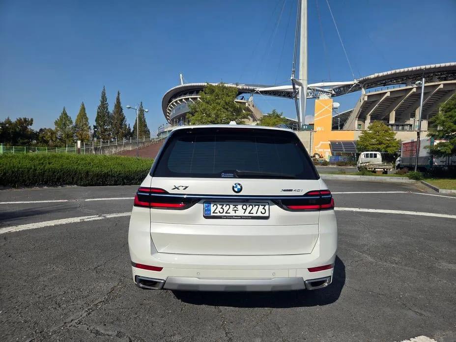 BMW X7, 2025