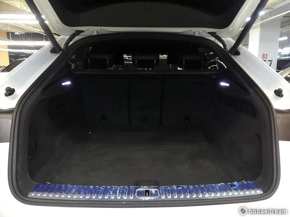 Audi Q8, 2021