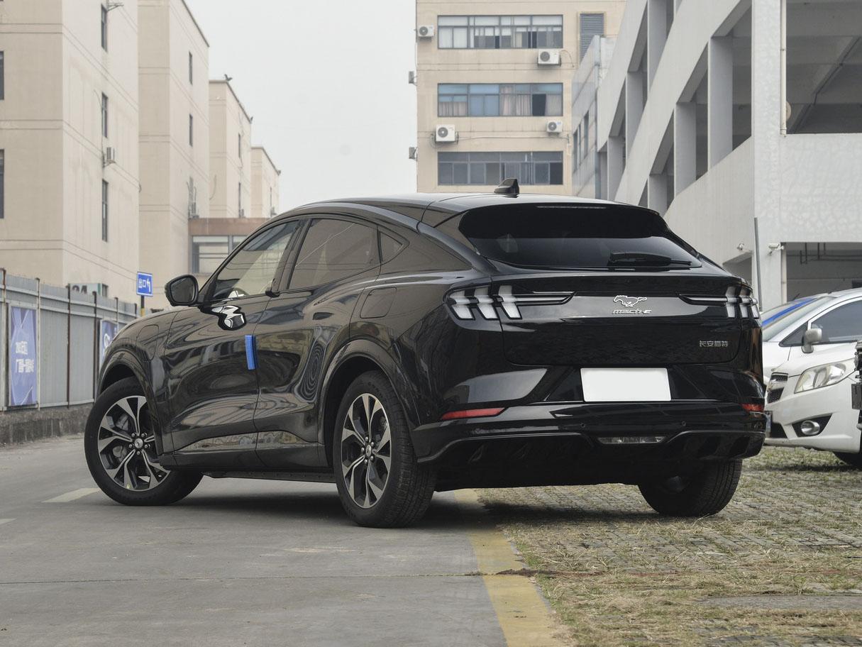 Ford Mustang Mach-E, 2024