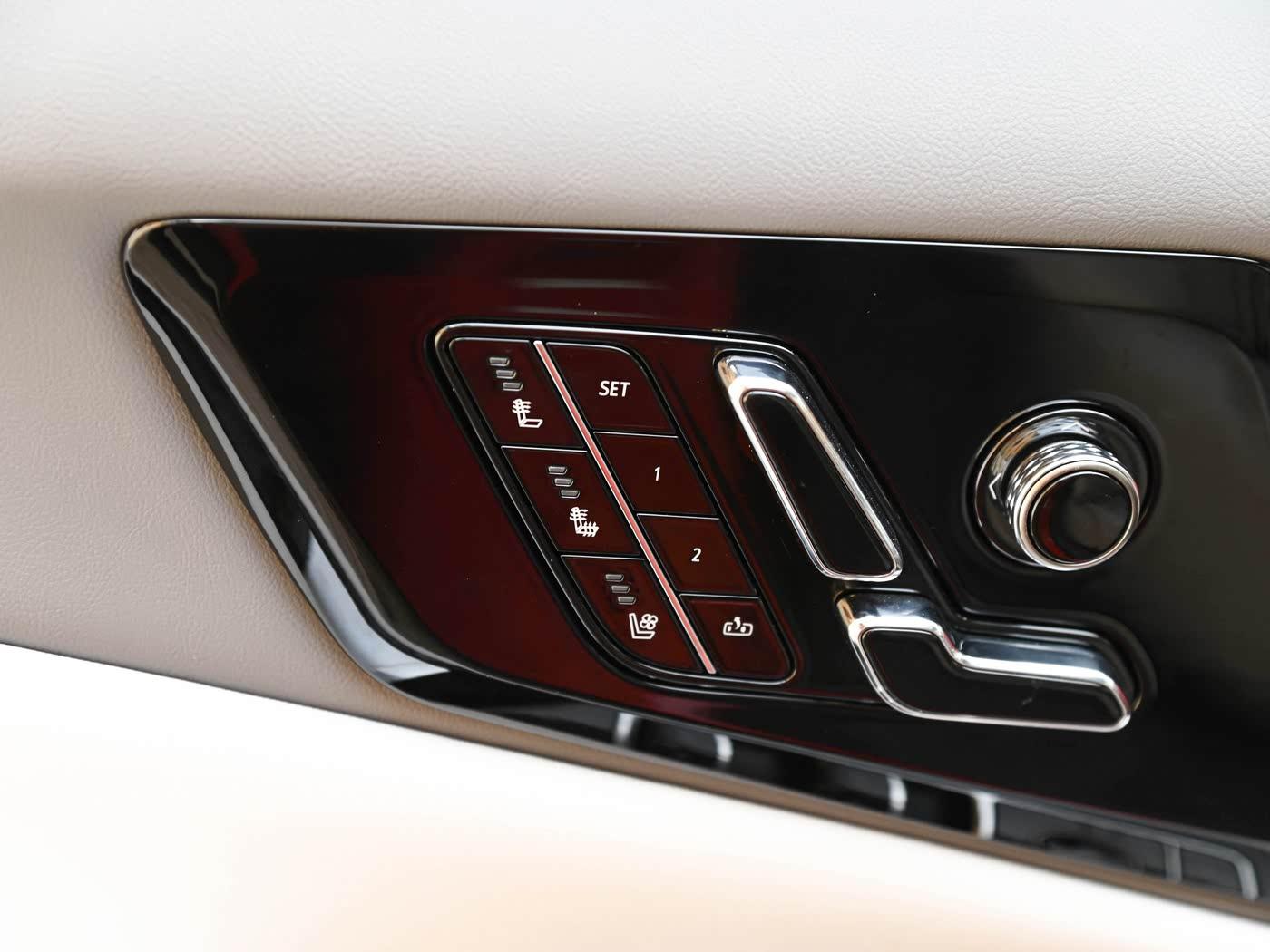 Cadillac Optiq, 2025