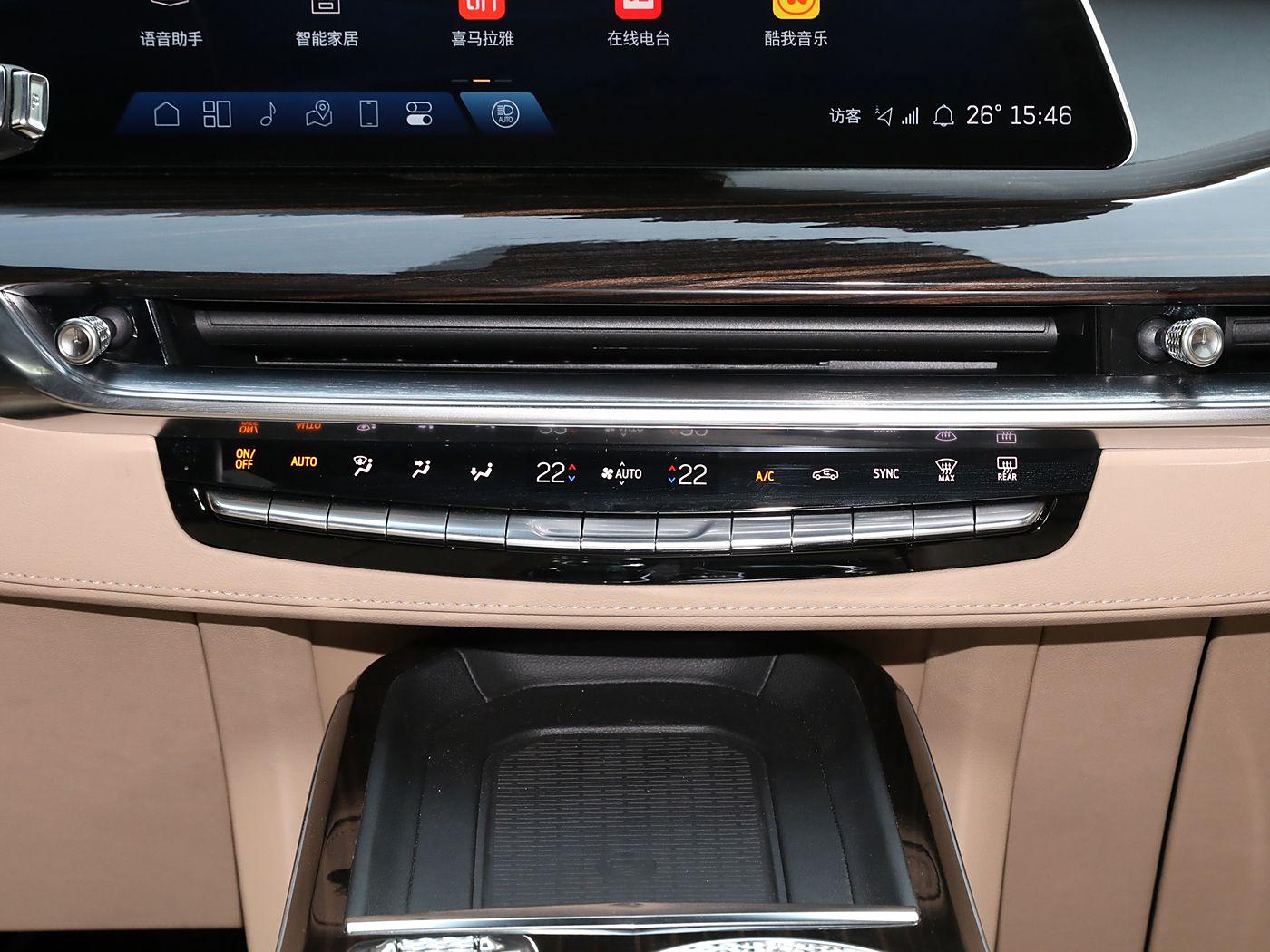 Cadillac XT5, 2025