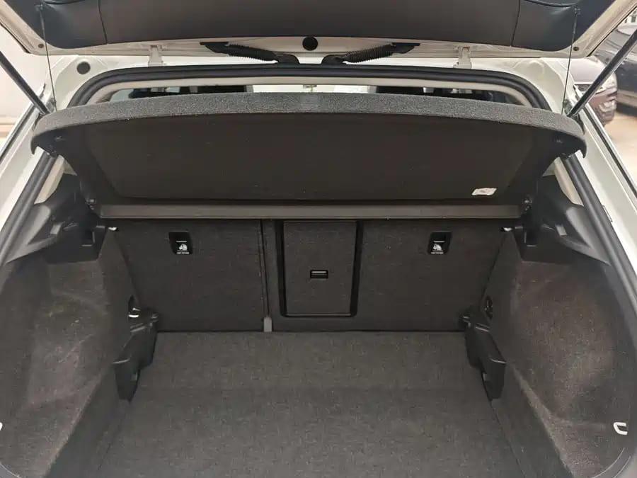 Volkswagen T-Roc, 2022