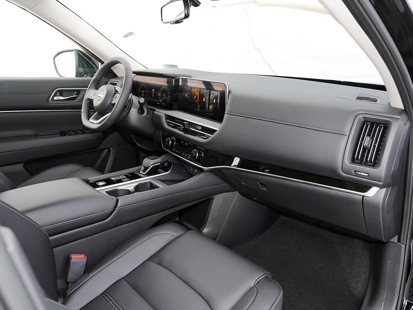 Nissan Pathfinder, 2025