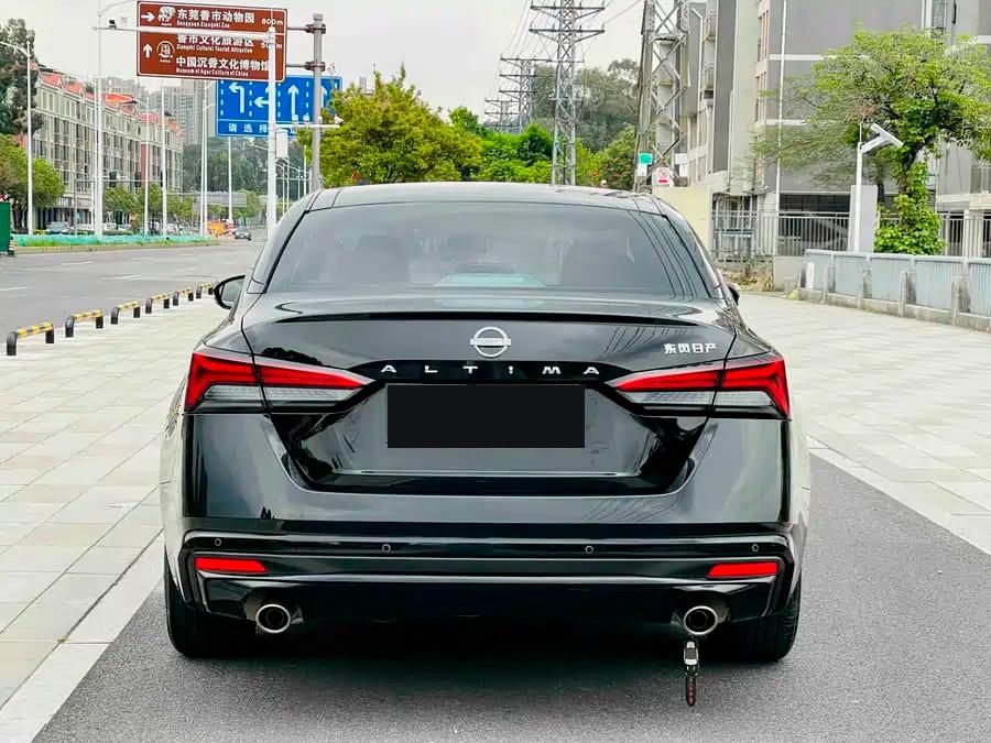 Nissan Altima, 2023
