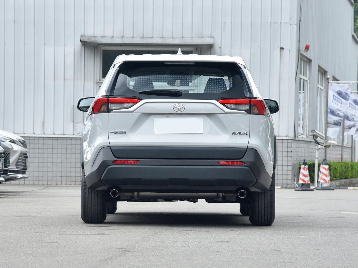 Toyota RAV4, 2025