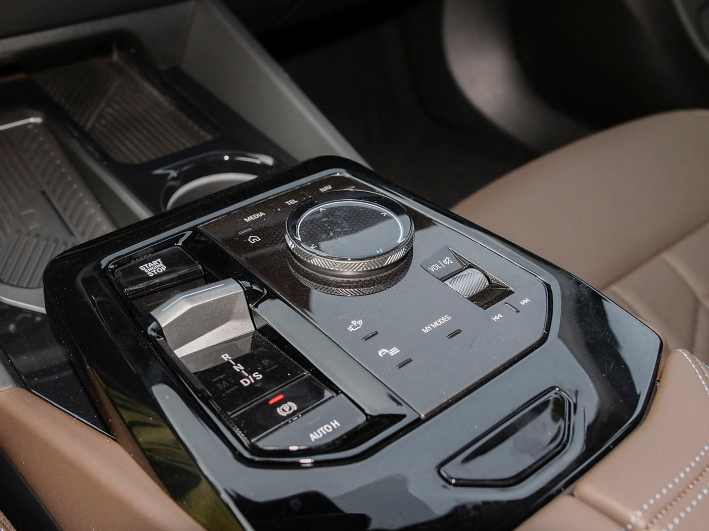 BMW 525Li, 2024