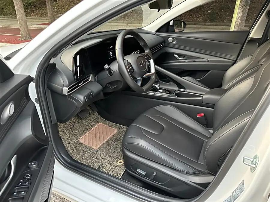 Hyundai Elantra, 2020
