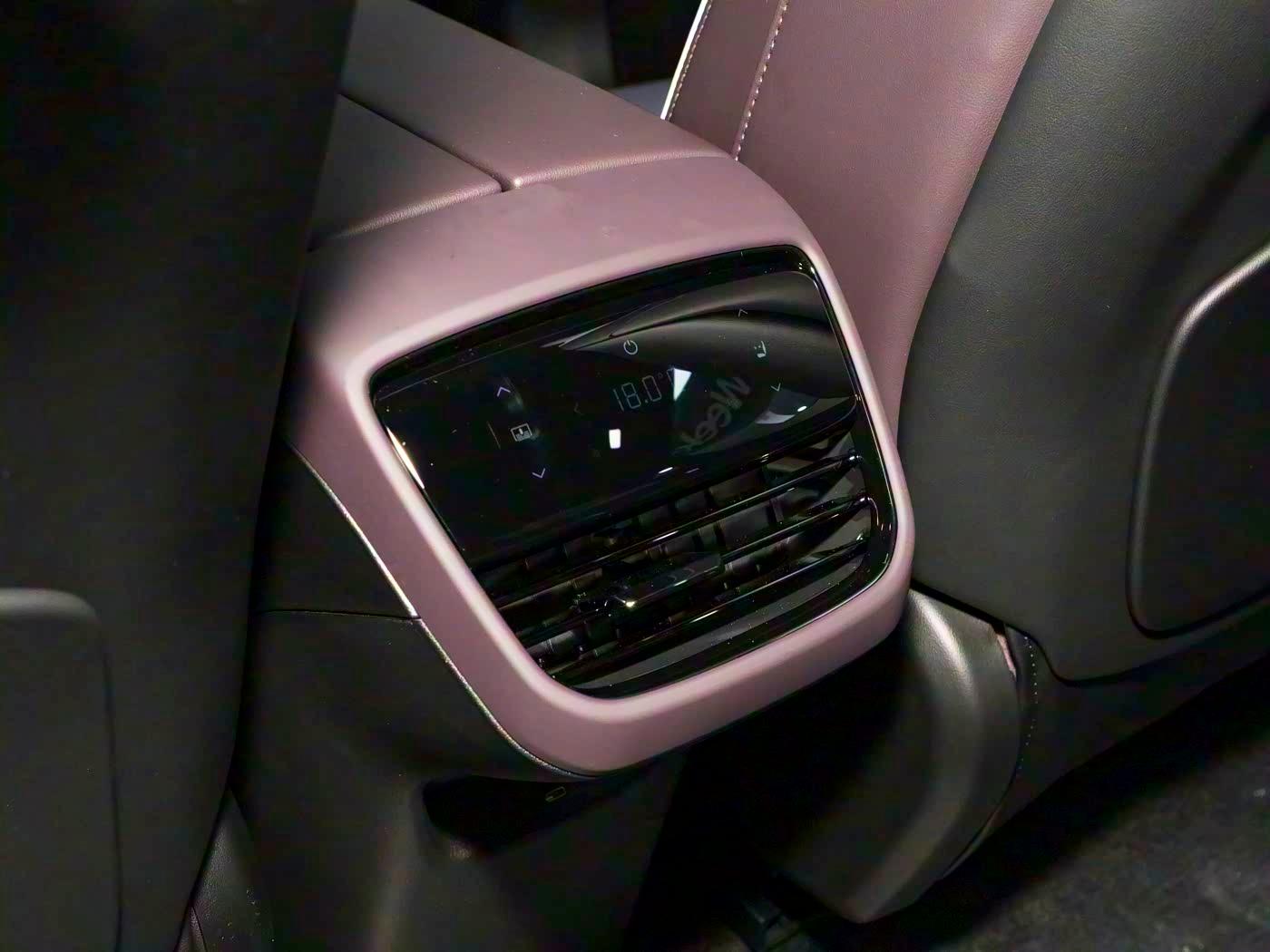 Mazda EZ-60, 2025