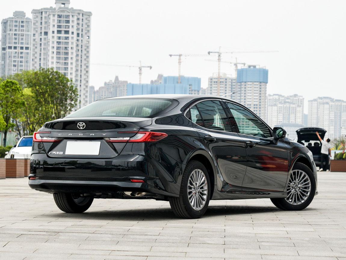 Toyota Camry, 2025