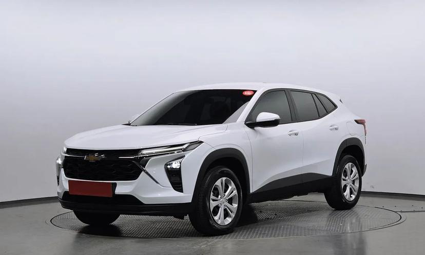 Купить Chevrolet Trax Crossover 2024 года с пробегом новый