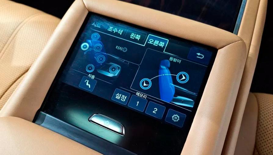 Lexus LS500, 2021