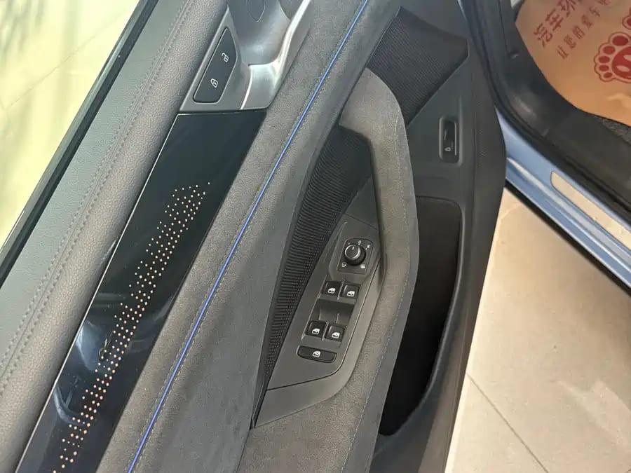 Volkswagen Tiguan L PRO, 2024