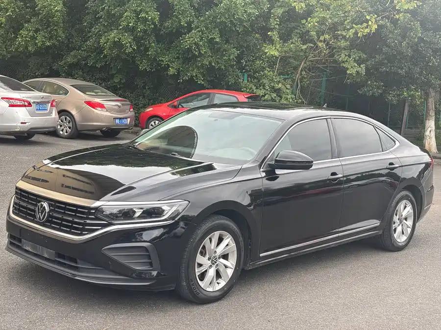 Volkswagen Passat, 2022