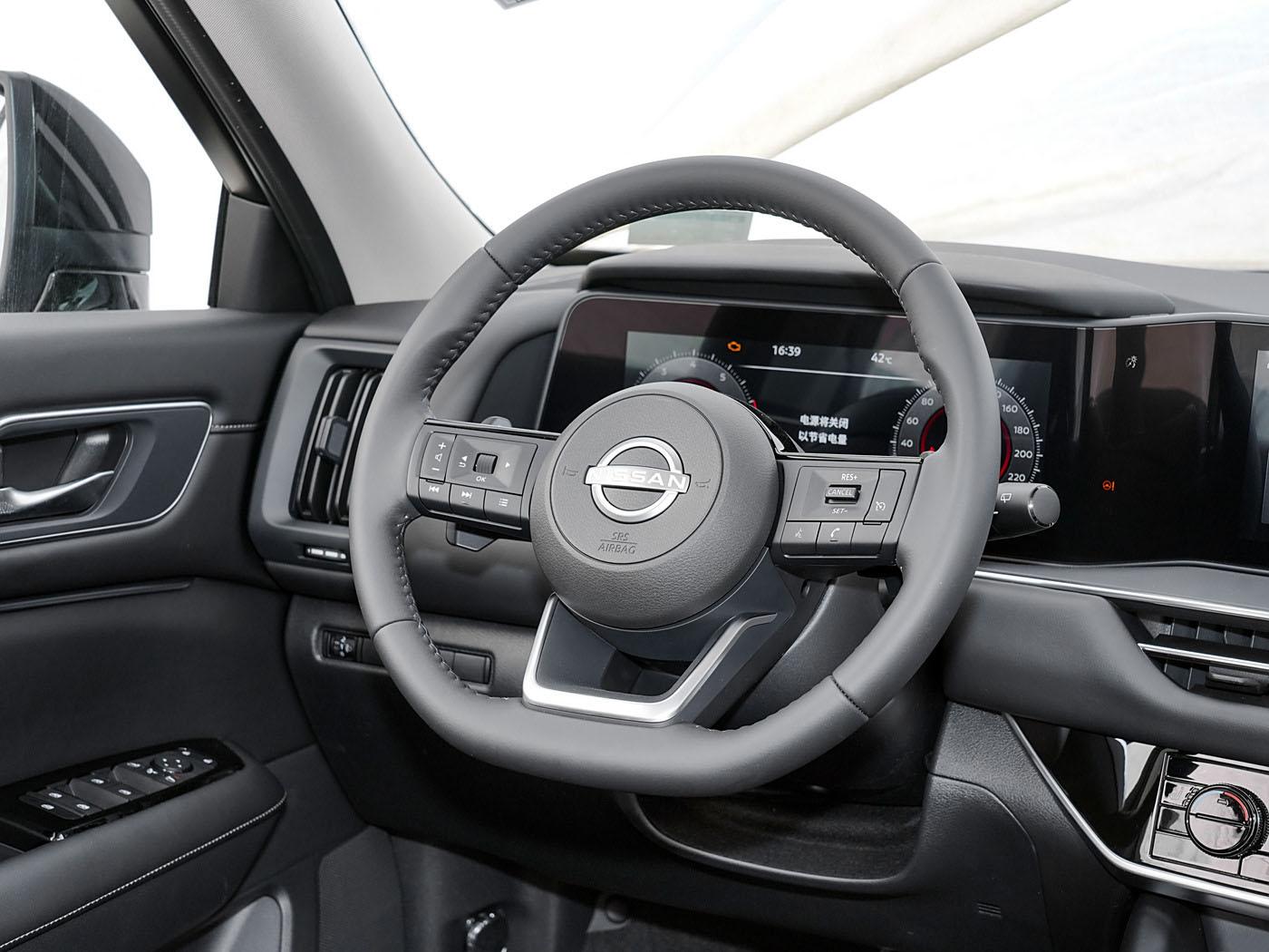 Nissan Pathfinder, 2025