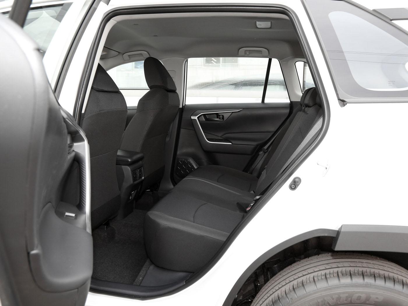 Toyota RAV4, 2025