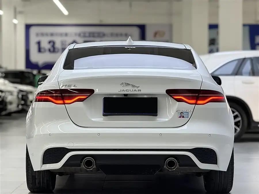 Jaguar XE L, 2021