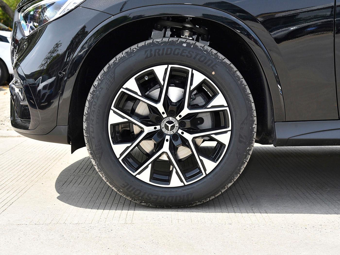 Mercedes-Benz GLC 260 L, 2024