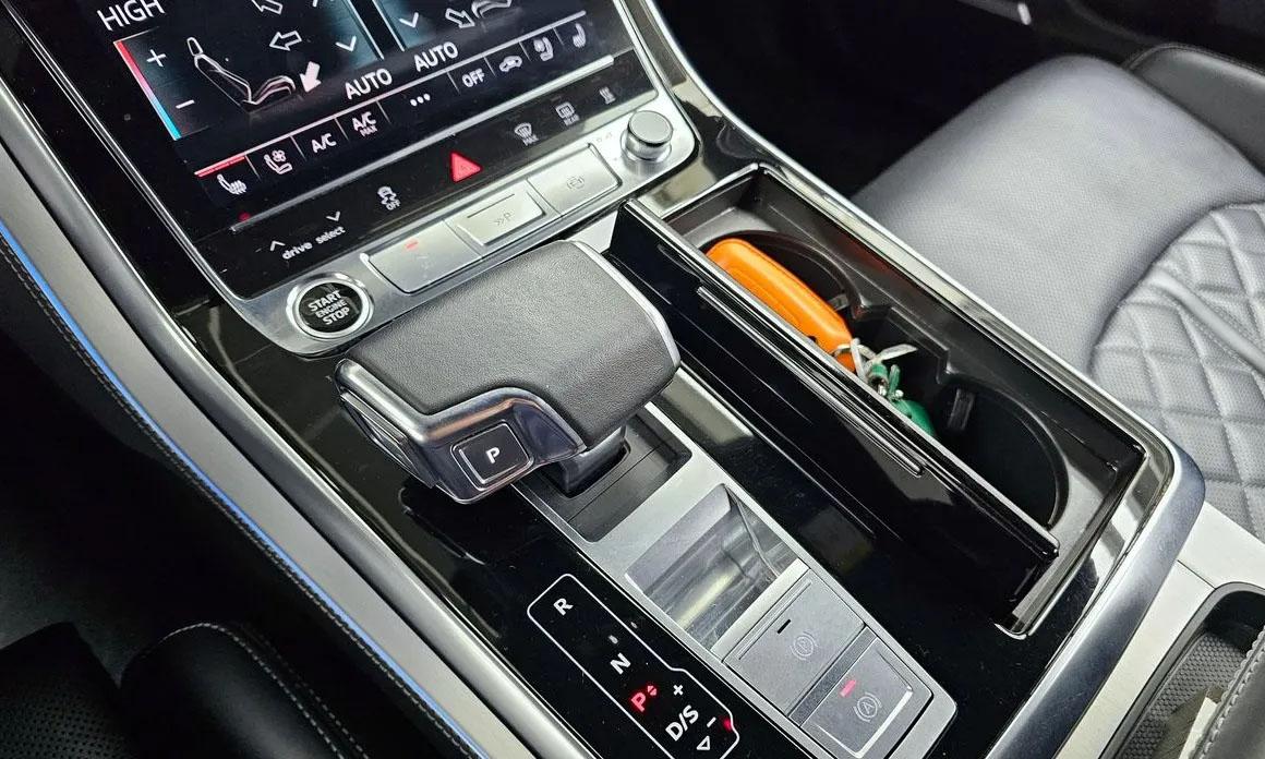 Audi Q8, 2021