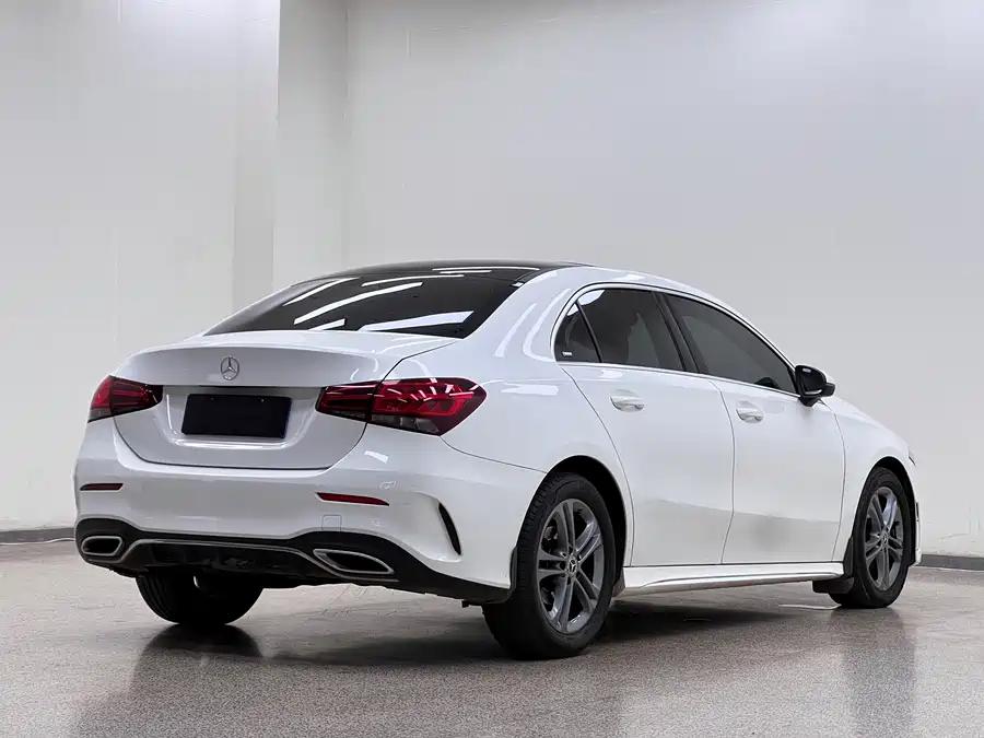Mercedes-Benz A180L, 2021