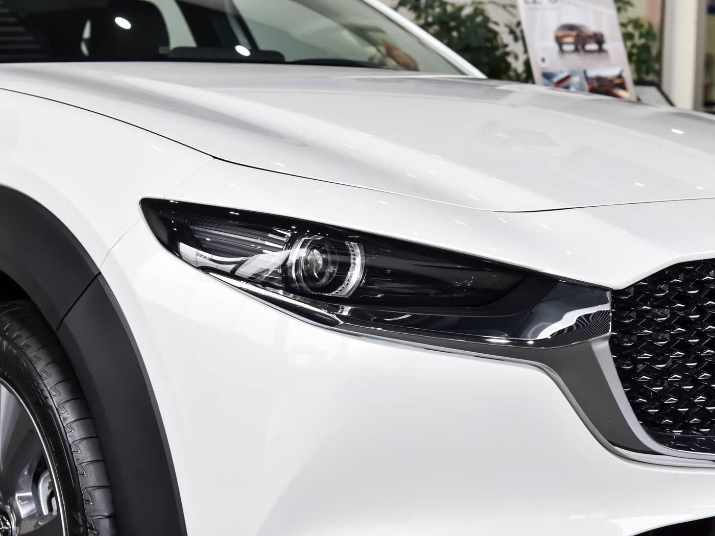 Mazda CX-30, 2025