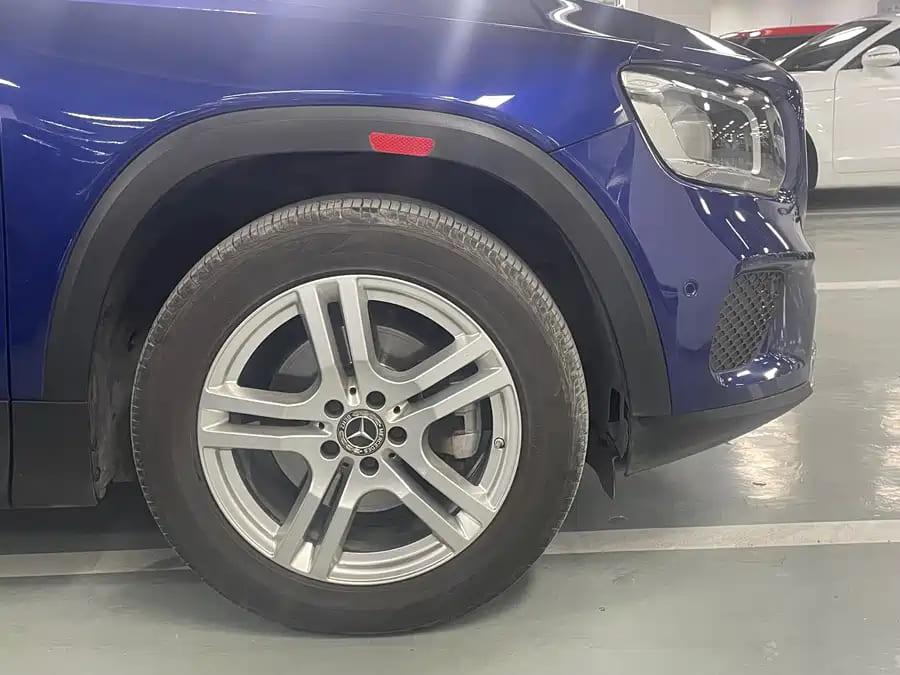 Mercedes-Benz GLB180, 2021