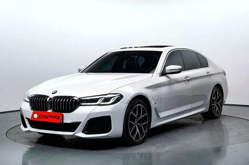 BMW 530e M Sport, 2020