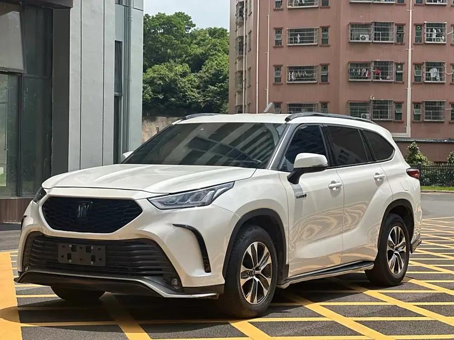 Toyota Crown Kluger, 2021