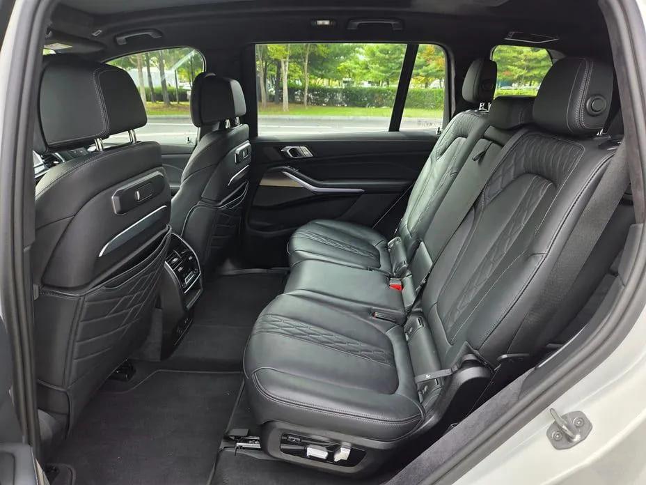 BMW X7, 2025