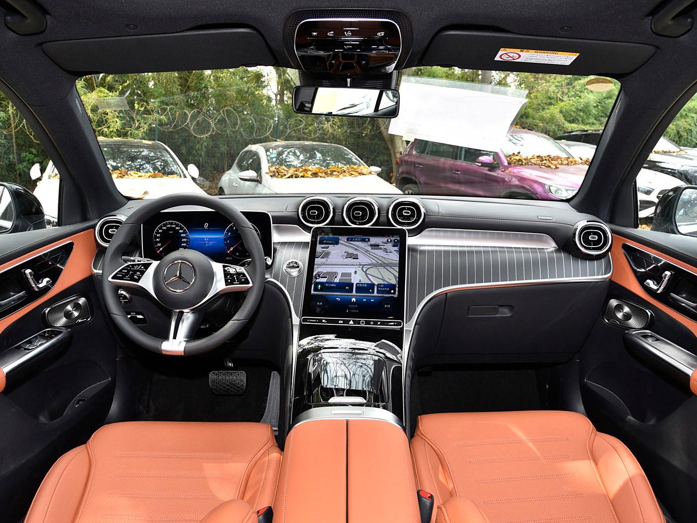 Mercedes-Benz GLC 260 L, 2024