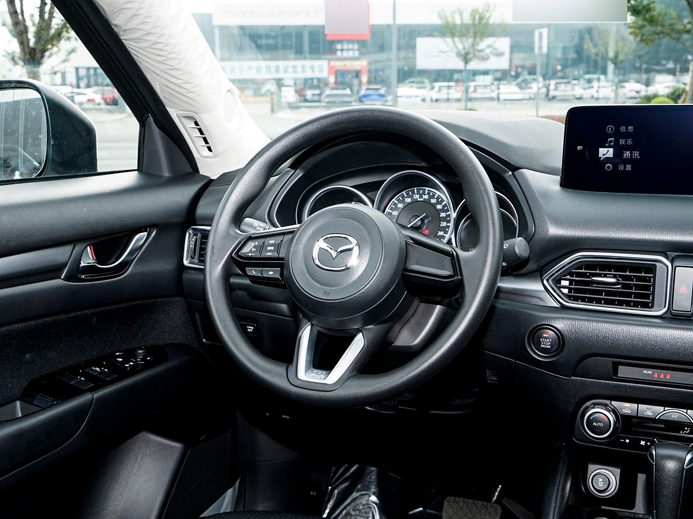 Mazda CX-5, 2025
