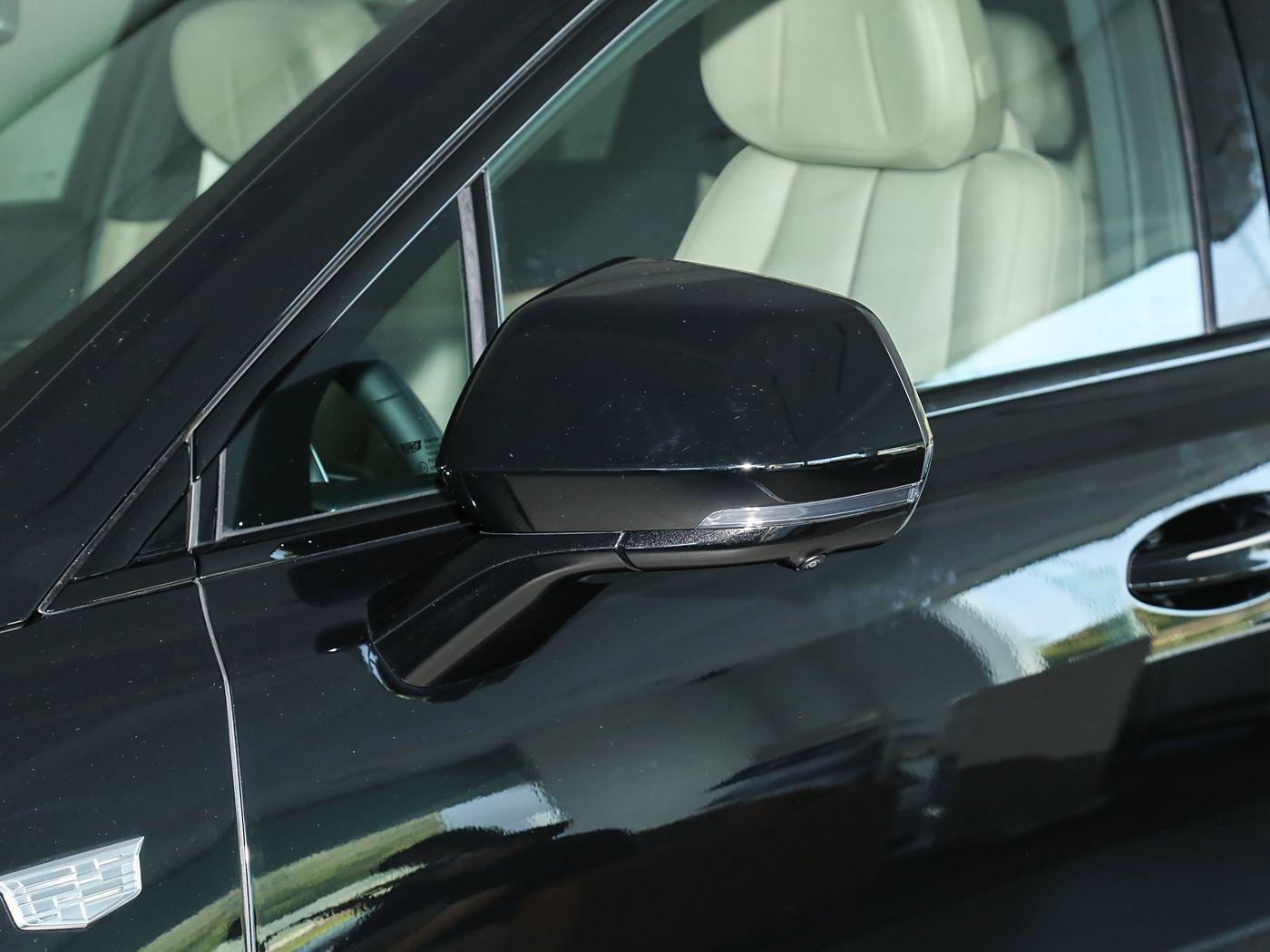 Cadillac XT5, 2025