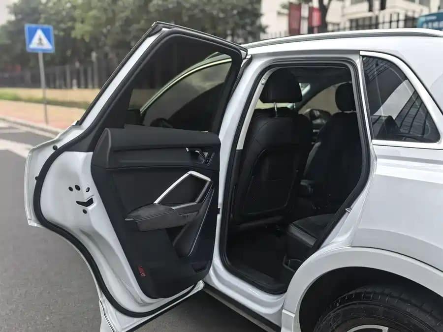 Audi Q3, 2021
